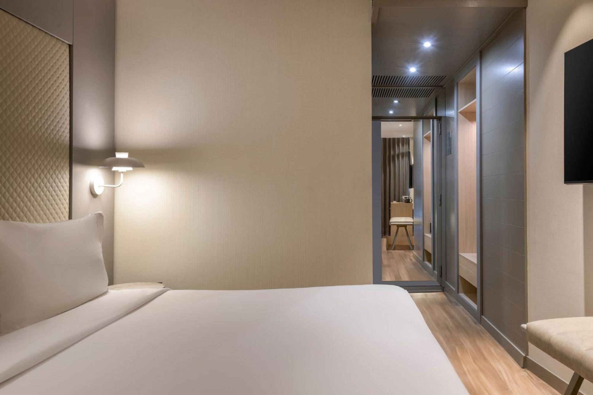 Ac Hotel Som By Marriott L'Hospitalet de Llobregat Eksteriør billede